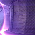 Un anneau rayonnant pour protéger le divertor des tokamaks